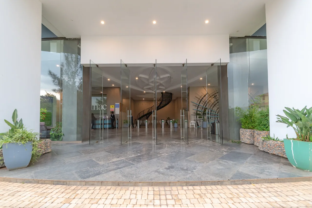 Main entrance of the Le’Mac Building, Church Road, Westlands