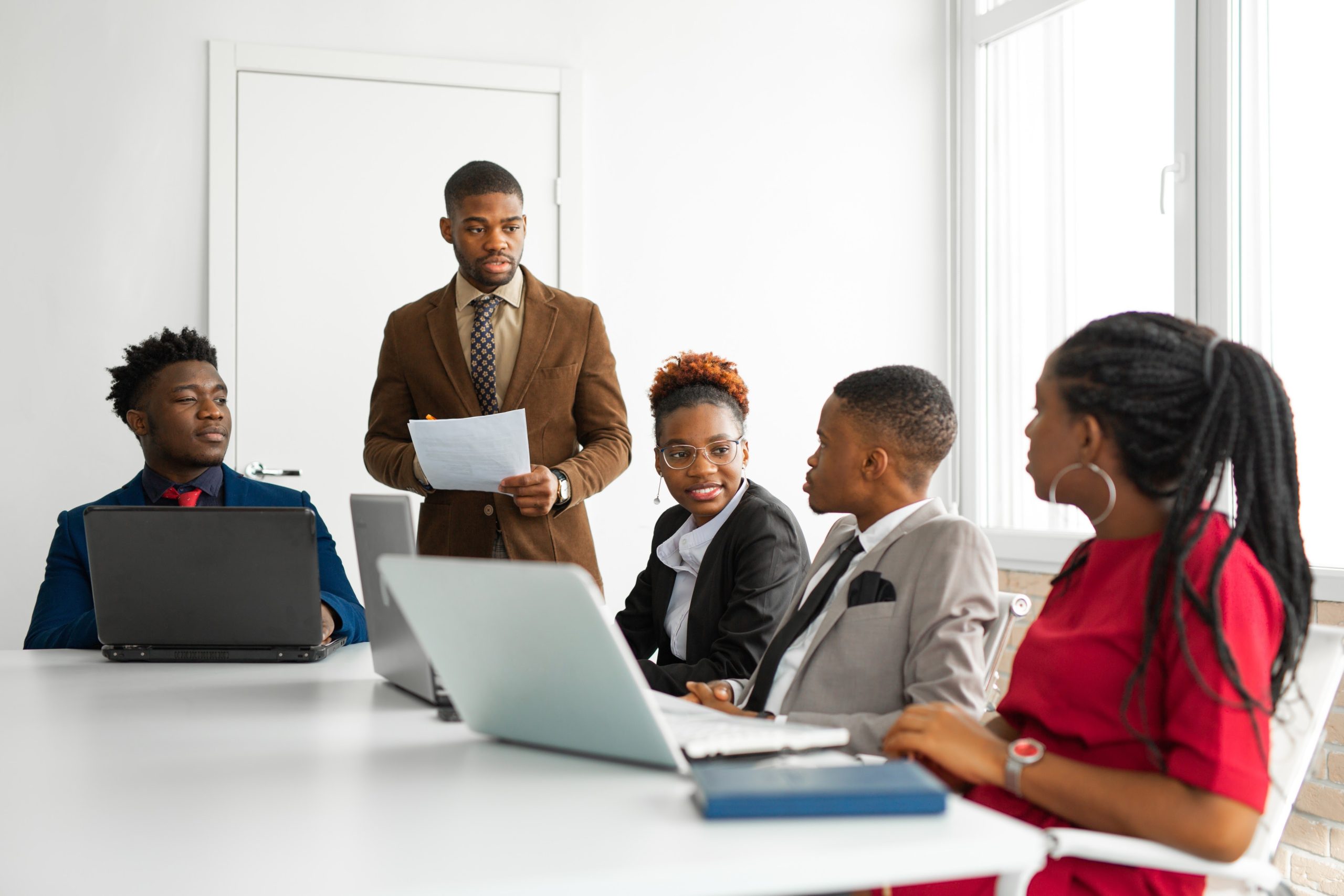 Read more about the article Internal vs External Audit Differences Kenya SMEs Must Know (2026 Guide) | Adamjee Auditors